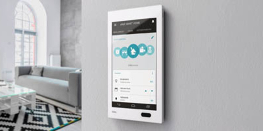 Bedienzentrale Gira G1 bei Köppchen Elektro GmbH in Wurzen