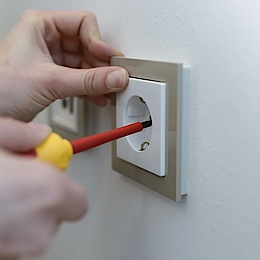 Elektro­installation bei Köppchen Elektro GmbH in Wurzen