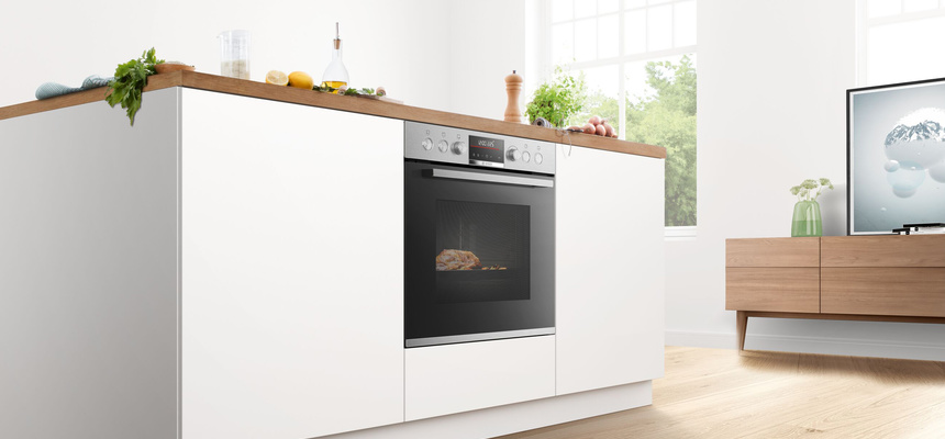 Backöfen und Herdsets bei Köppchen Elektro GmbH in Wurzen
