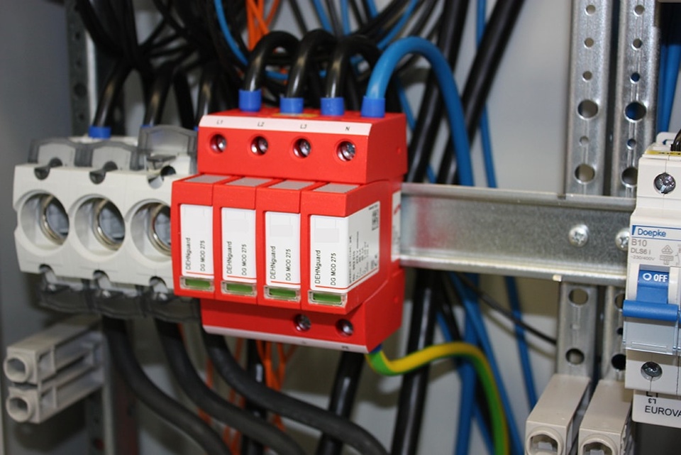 U berspannungsschutz bei Köppchen Elektro GmbH in Wurzen